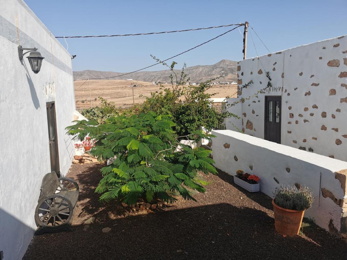 Villa Cecilio Tefía Eksteriør billede